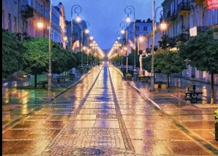 Hotels-Widok Rynek - Centrum &Parking -Fak Vat Kielce