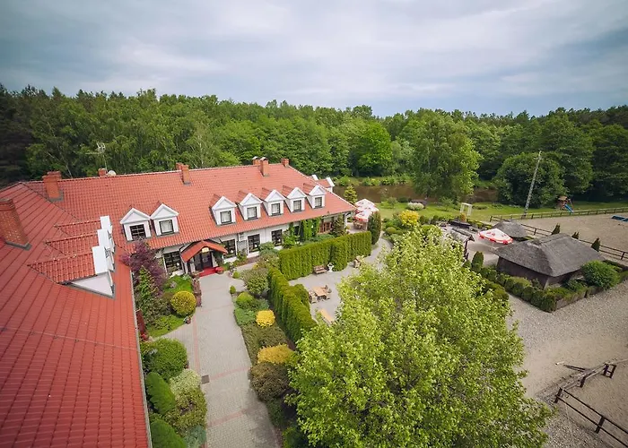 Hubertus Aparthotel & Restaurant & Horse Club Starogard Gdański