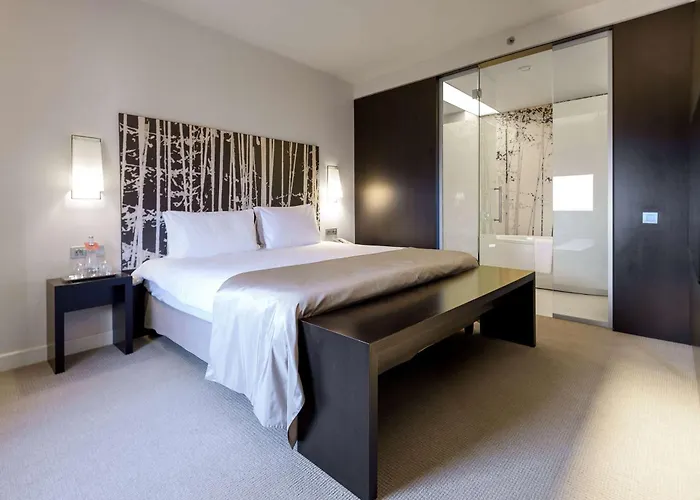 Hotel Ramada Plaza By Wyndham Bucharest Convention Center