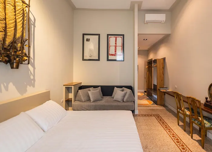 Atelier Ines Arts & Suites Neapol