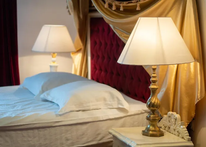 Royal City Hotel Kijów
