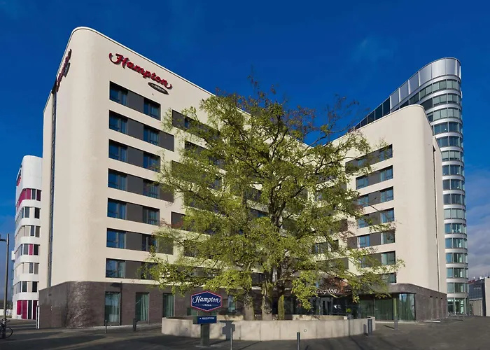 Hotel Hampton By Hilton Frankfurt Airport Frankfurt nad Menem