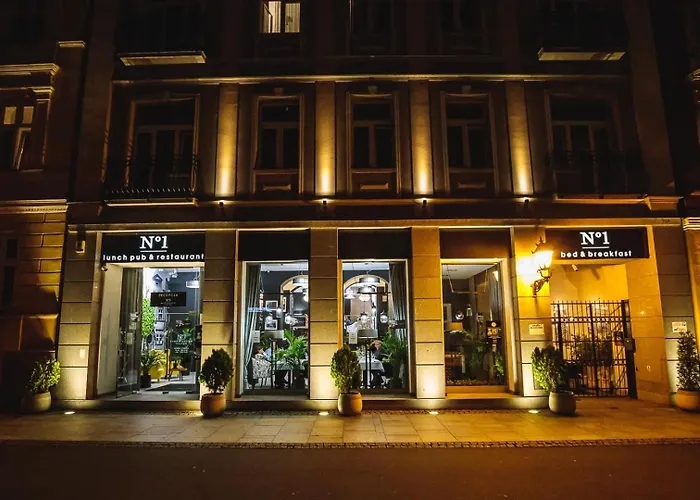 No1 Bed&Breakfast Restauracja ŚNIADANIE I PARKING W CENIE! Leszno 