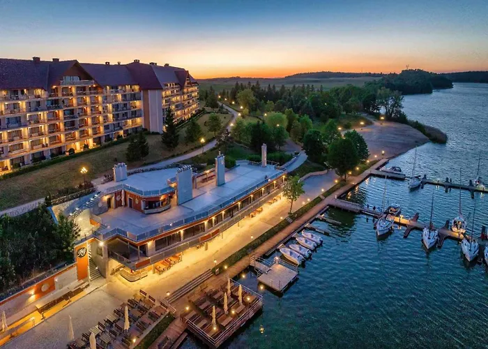 Hotel Gołębiewski Mikołajki