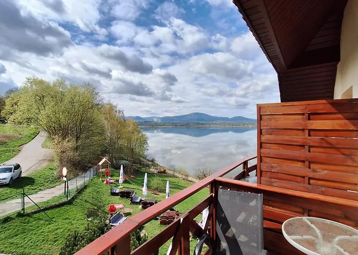 O.W. MEGA nad jeziorem Żywiec