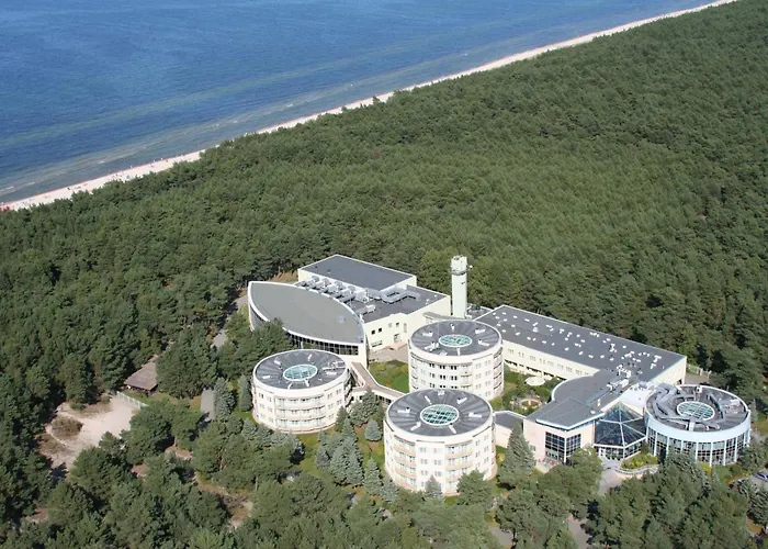 Hotel Senator Dźwirzyno