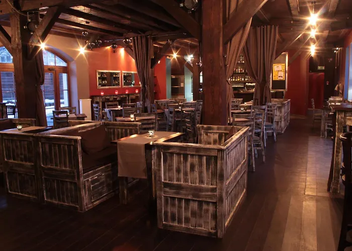 A' PROPOS Hotel, Restauracja, Club Wałbrzych