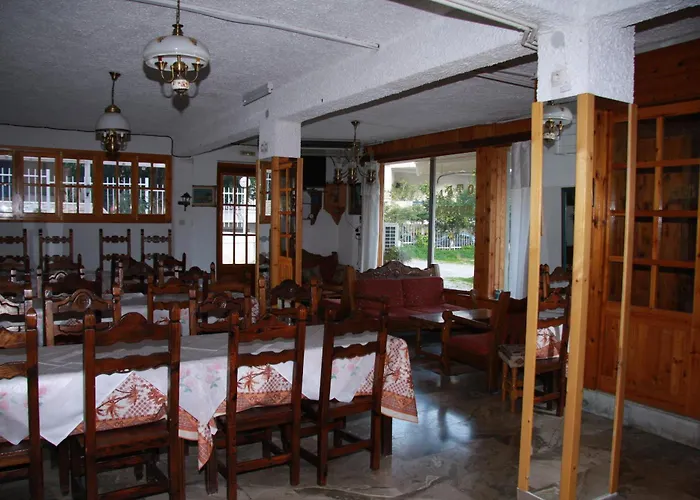 Katerina Hotel Tolón