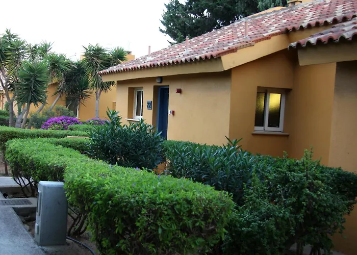 Makronisos Village Ajia Napa