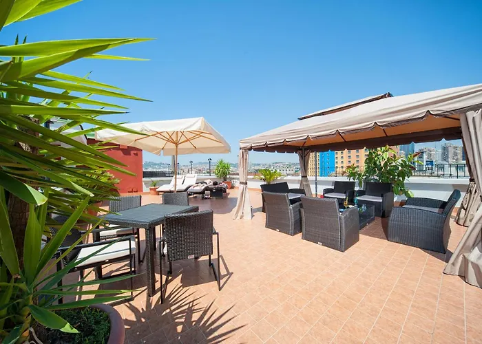 Hotel Tiempo Neapol