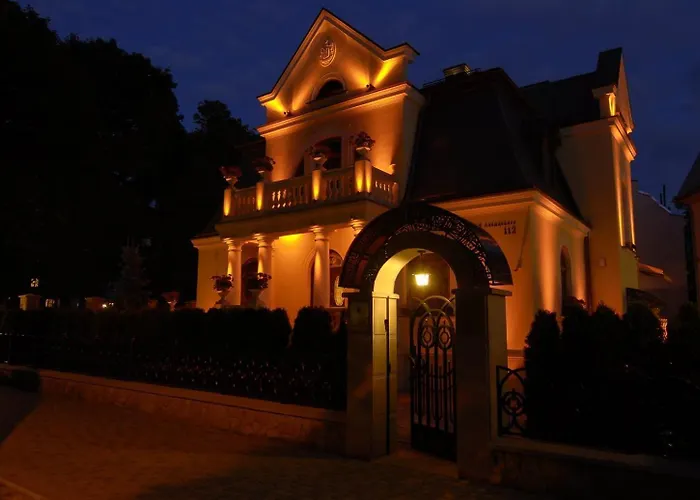 Luxury Boutique Andreevskiy Lwów
