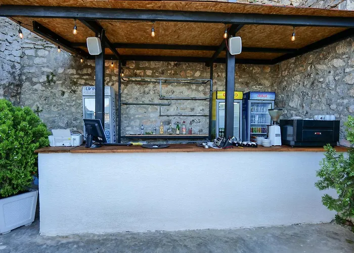 Hotel Sunrays Saranda