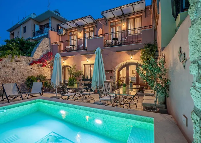 Phaedra Suites (Adults Only) Retimno