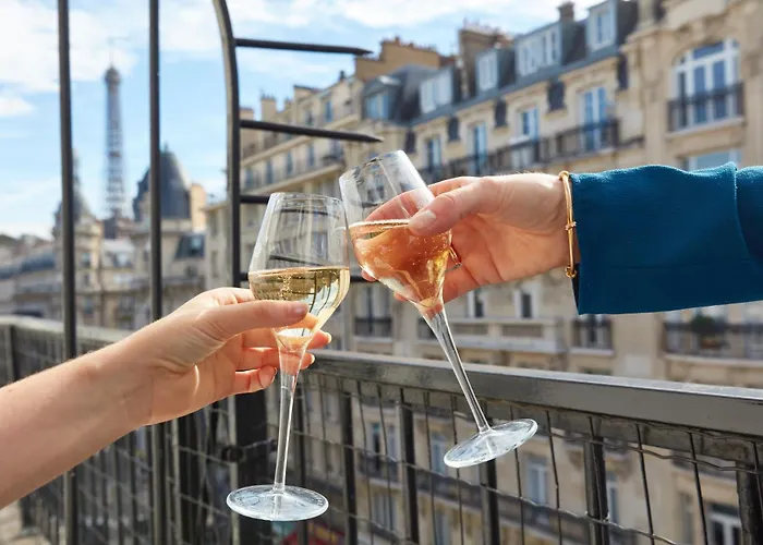 Hotel Passy Eiffel Paryż