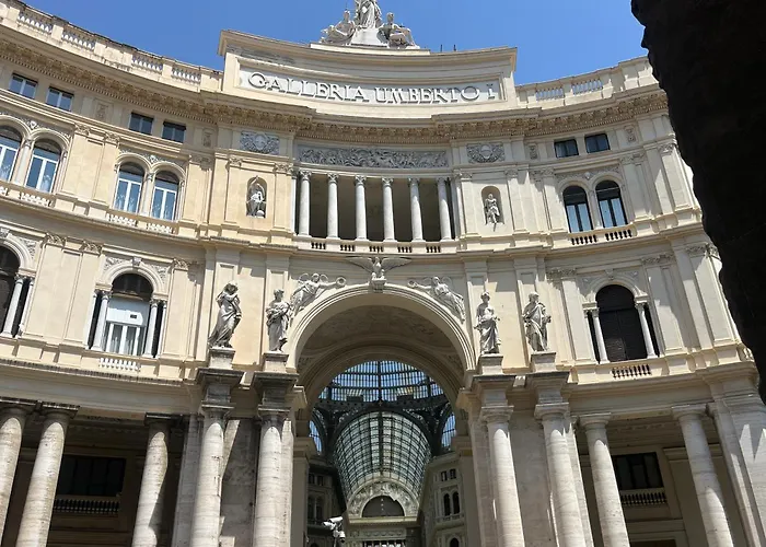 Casetta Piazza Plebiscito Neapol