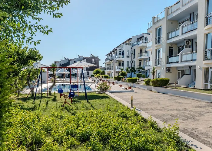 Aparthotel Apolon Complex Sozopol