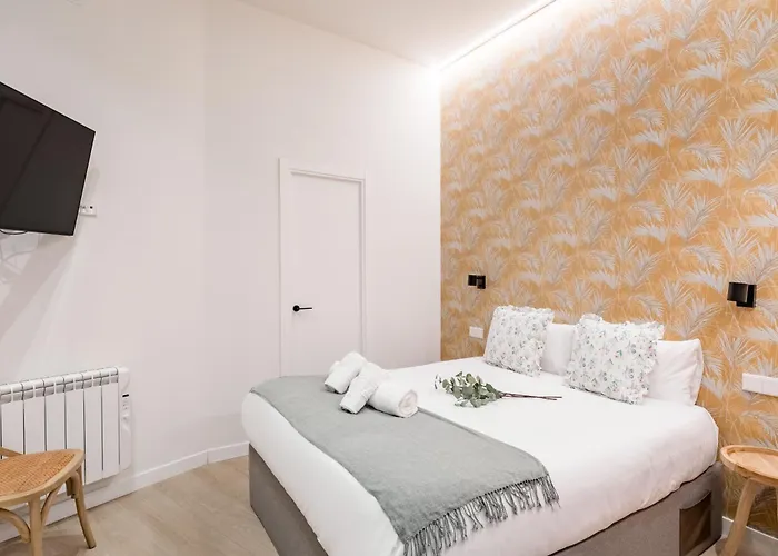 Aparthotel Charming La Almudena Madryt