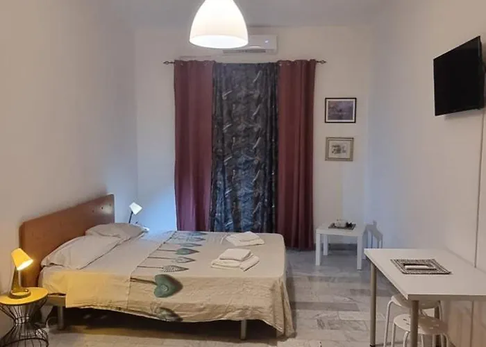 Room "Al Cristo Velato" Neapol