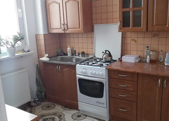Room in Wieluńska Warszawa