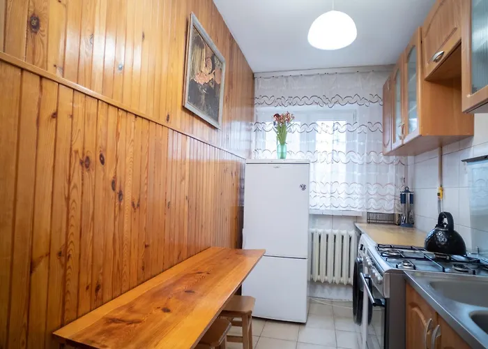 Room in Wieluńska Warszawa