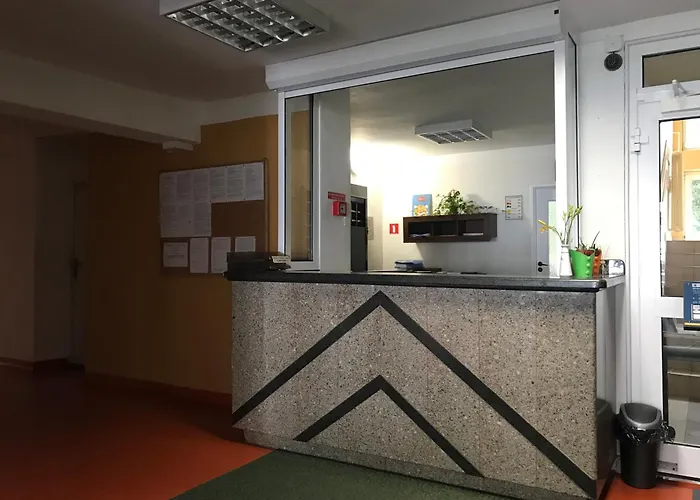 Aparthotel Dom Studenta Pod Jeleniem Jelenia Góra