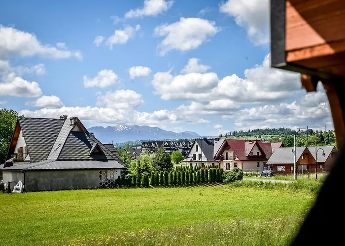 Cicha Woda 300 m od Gorący Potok i Termy Szaflary