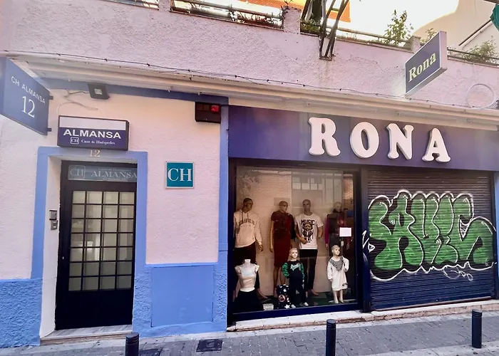 Hotel Casa De Huespedes Almansa Madryt