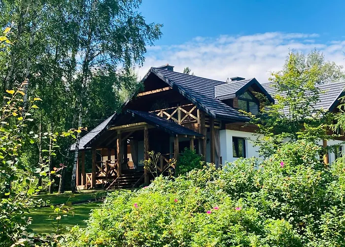 Bed and Breakfast Modryna - Modrzewiowy Dom Cisna