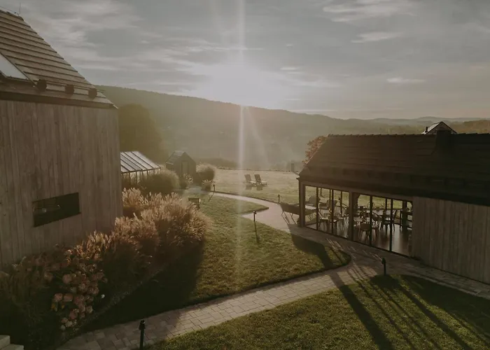 Hotel Bieszczadzka Stodoła Ustrzyki Dolne