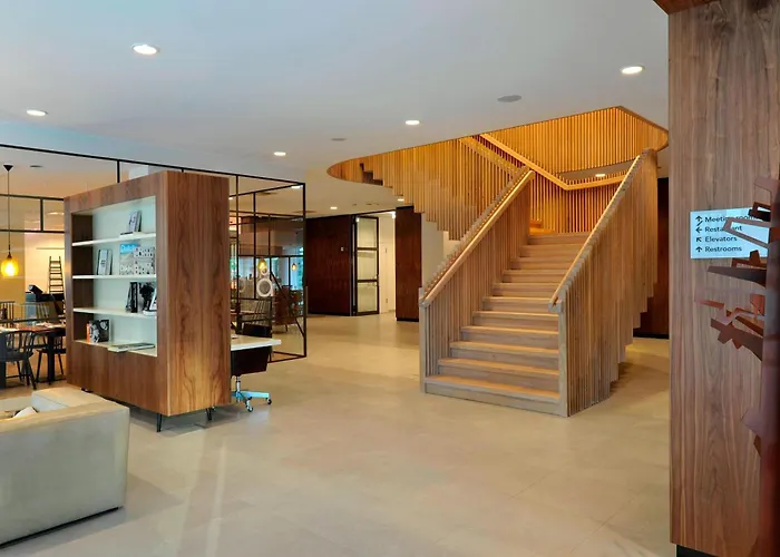 Hotel Courtyard By Marriott Amsterdam