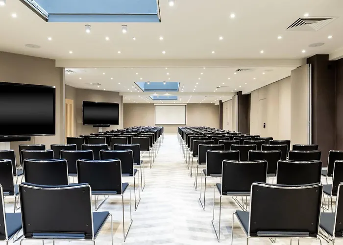 Ac Hotel By Marriott Berlin Humboldthain Park