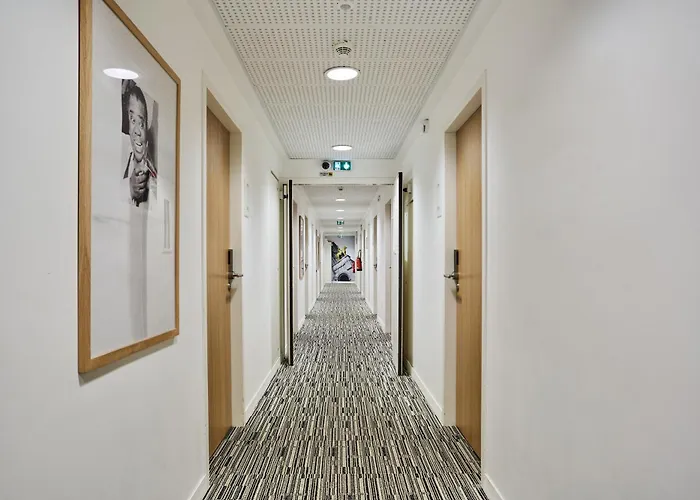 Appart'Hotel Odalys City - Paris Montmartre
