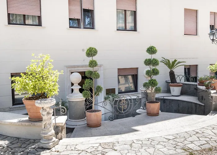 Hotel Santa Prisca Rzym