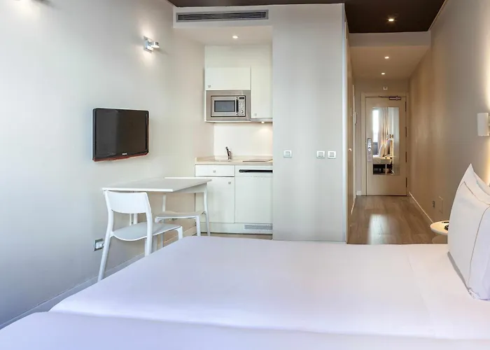 Suites Viena Plaza De Espana Madryt