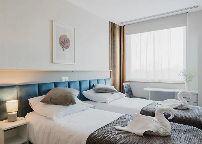 Silver Rooms by Kramm - Pokoje w hotelowym wydaniu Poznań