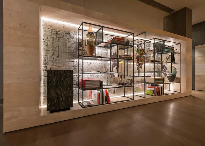 Fendi Private Suites - Small Luxury Hotels Of The World Rzym