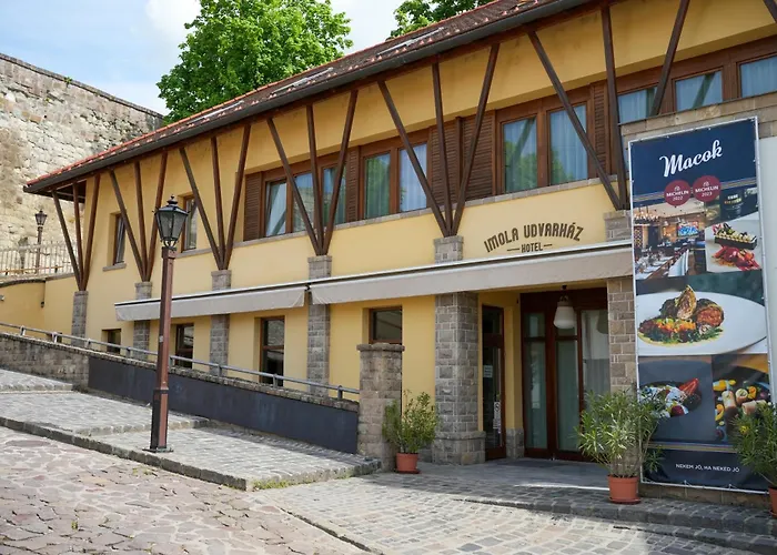 Imola Udvarhaz Dessert Hotel Eger