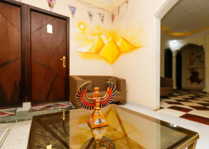 Nefertiti By Pyramids Hotel Kair
