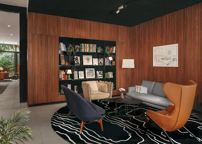 Drawing Hotel Paryż