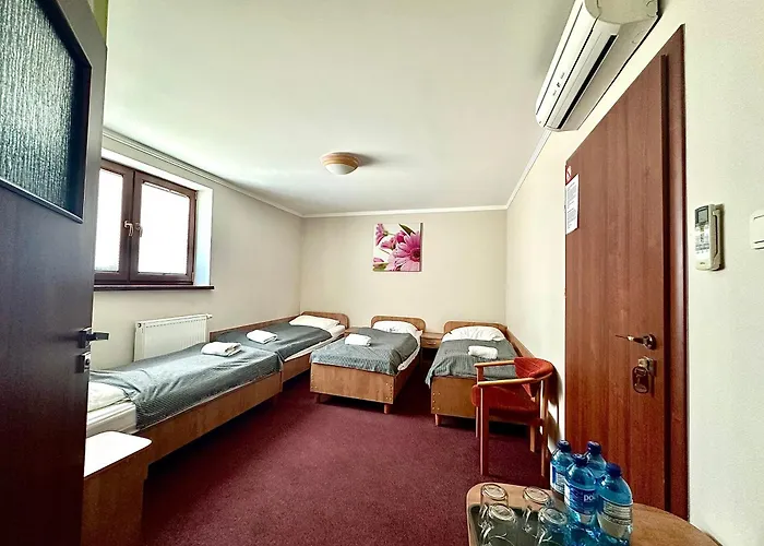 Hotel Paola Pniewo