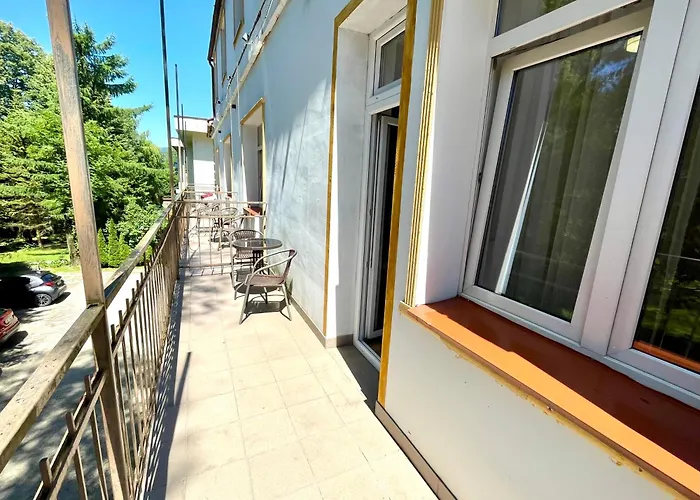 Parkowa Rezydencja Hubal Rabka