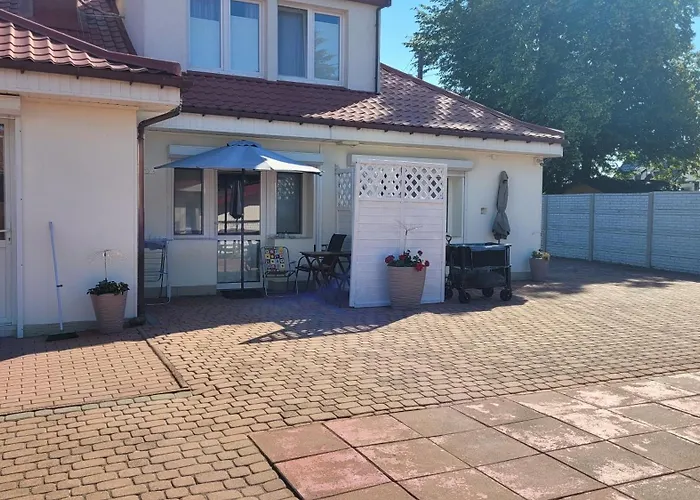 Pokoje Albert Ul Gdanska 40 Krynica Morska
