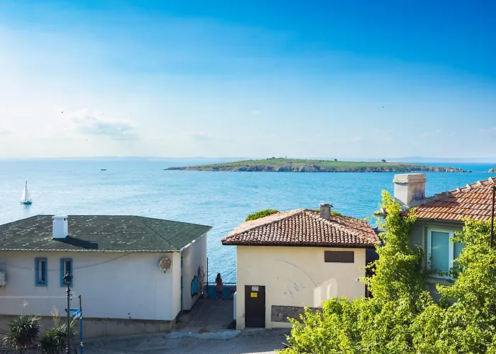 Hotel Albatros Old Town Sozopol