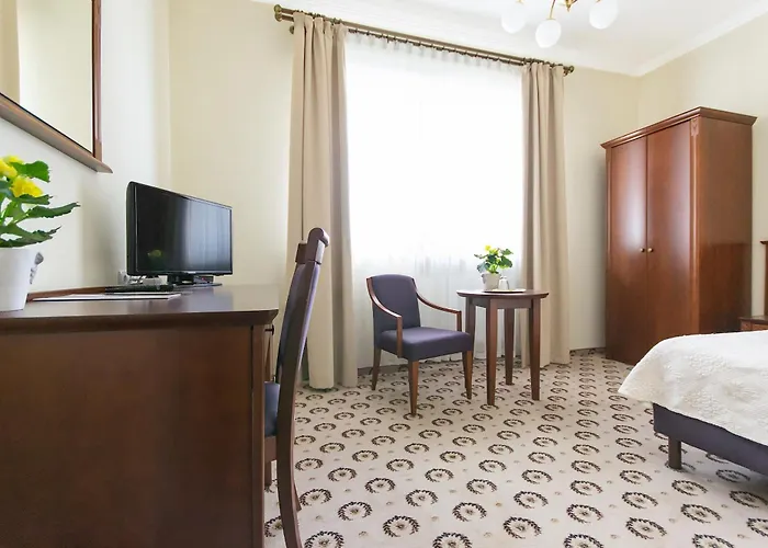 Astoria Bed & Breakfast Swarzędz