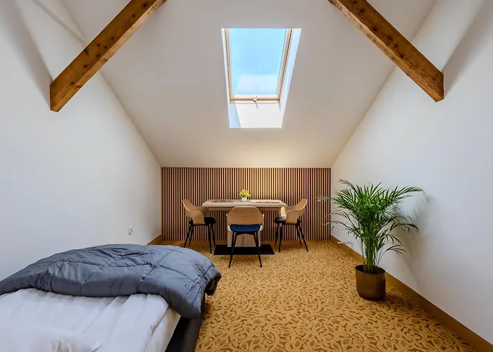 Aparthotel The Old Townhouse II Krosno