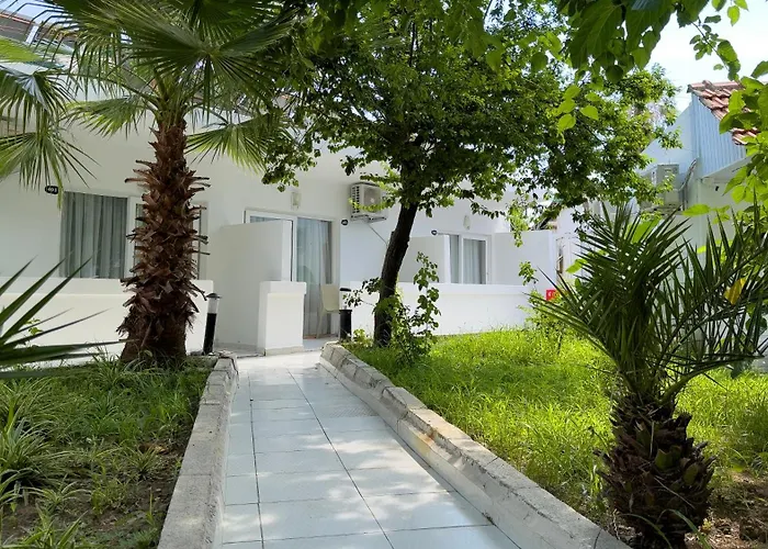 Side Beach Hotel