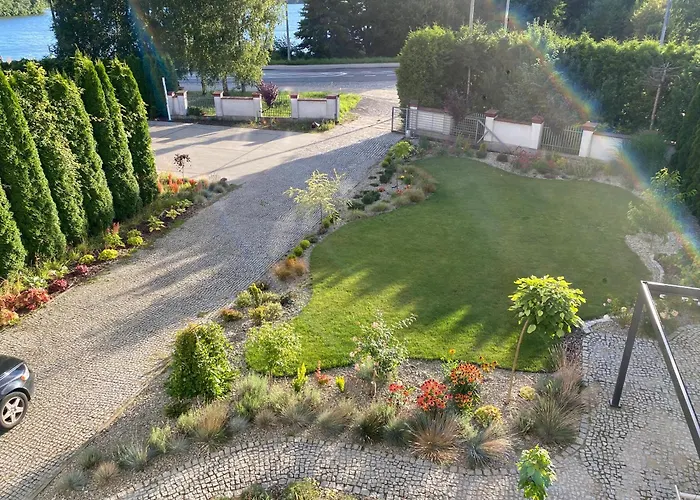 Hotelik Likusy - przy plaży nad jeziorem Ukiel i z bezpłatnym prywatnym parkingiem Olsztyn 