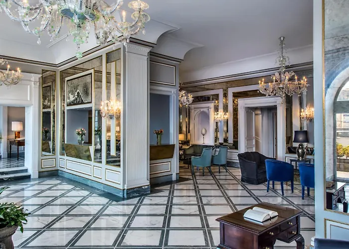 Grand Hotel Santa Lucia Neapol