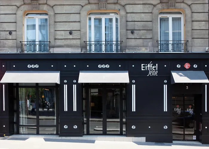 Hotel Eiffel Seine Paryż