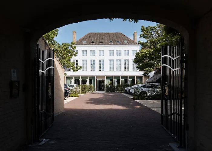 De Tuilerieen - Small Luxury Hotels Of The World Brugia
